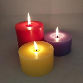 Pillar candle with different color and size 